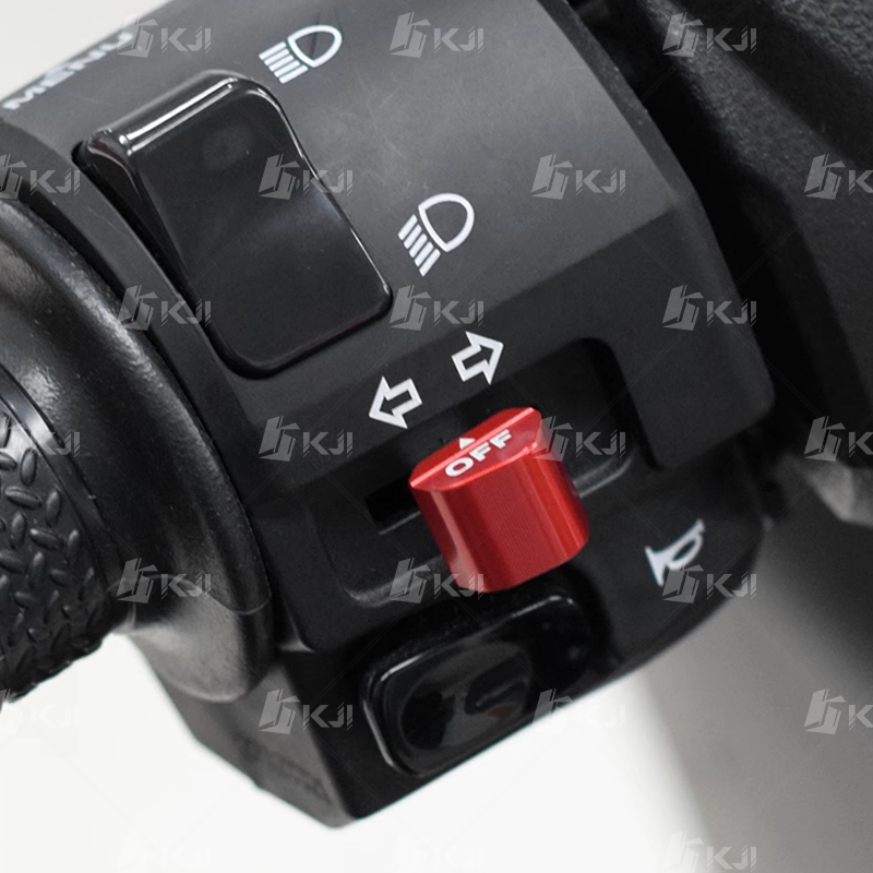 لياماها XMAX/NMAX/NVX/AEROX 30 - مراجعة Xmax Tech Max Accessories وسعره
